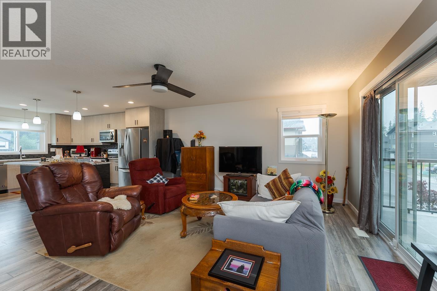 7639 CREEKSIDE WAY, Prince George