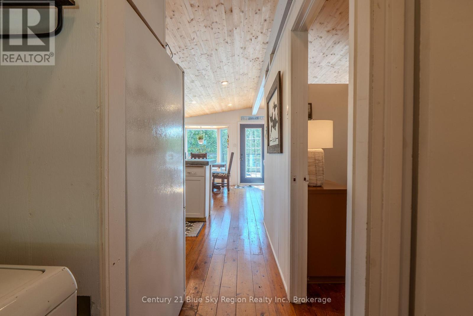 2149 PENINSULA ROAD - 26