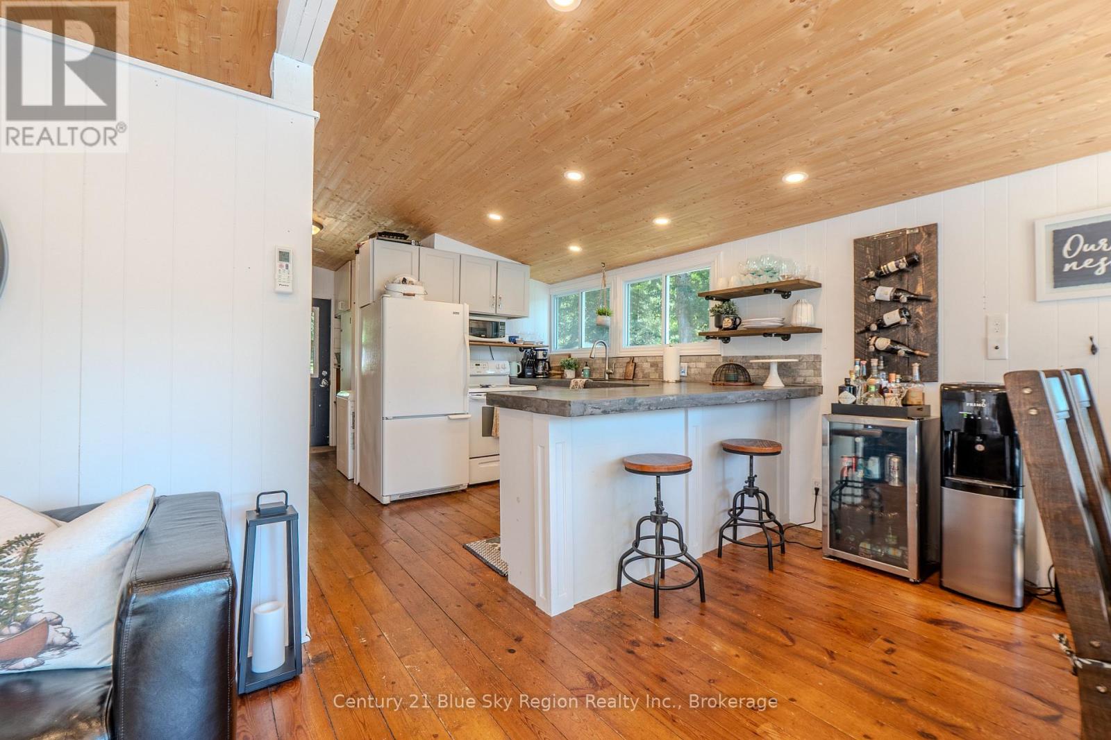 2149 PENINSULA ROAD - 5