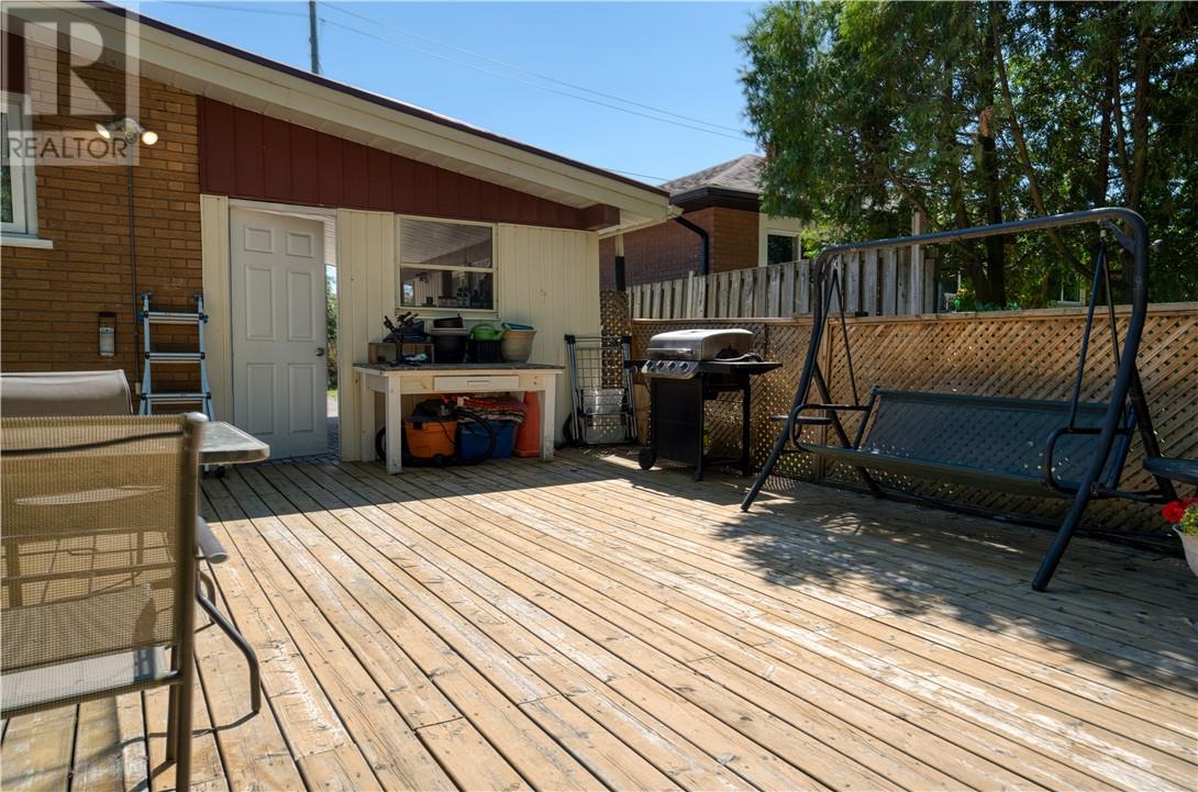 886 Beatrice - Image 21
