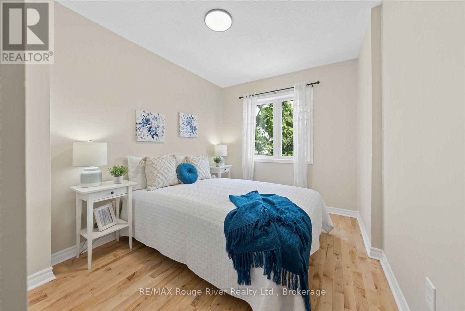 274 SWINDELLS STREET - 24