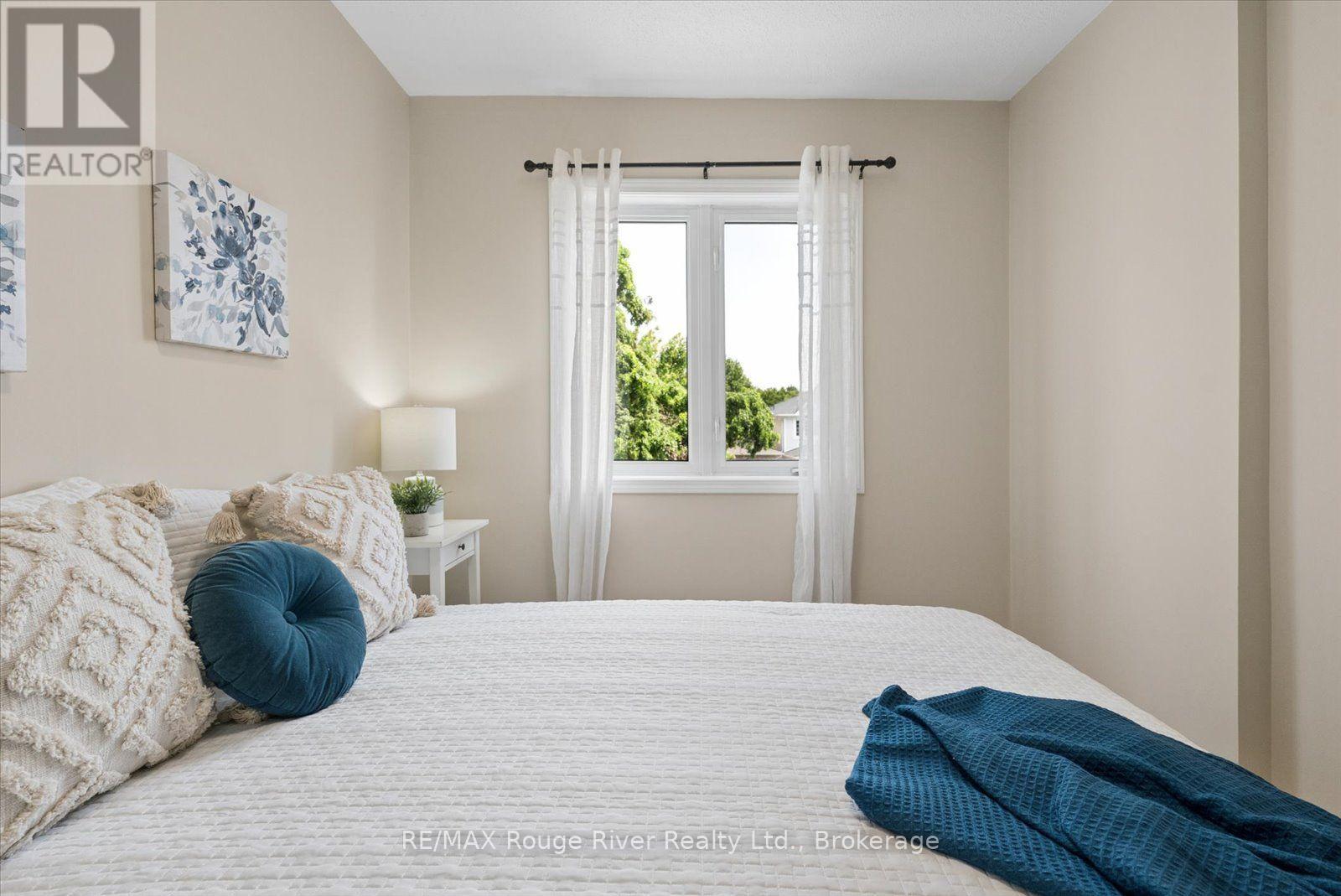 274 SWINDELLS STREET - 25