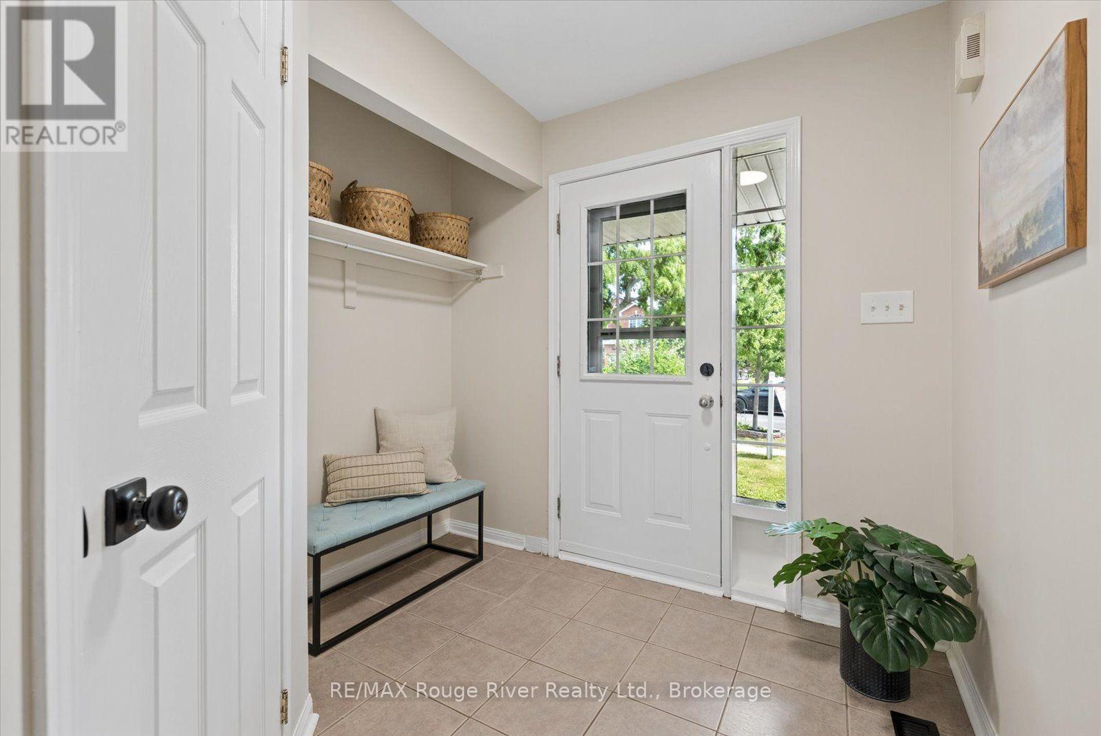 274 SWINDELLS STREET - 5