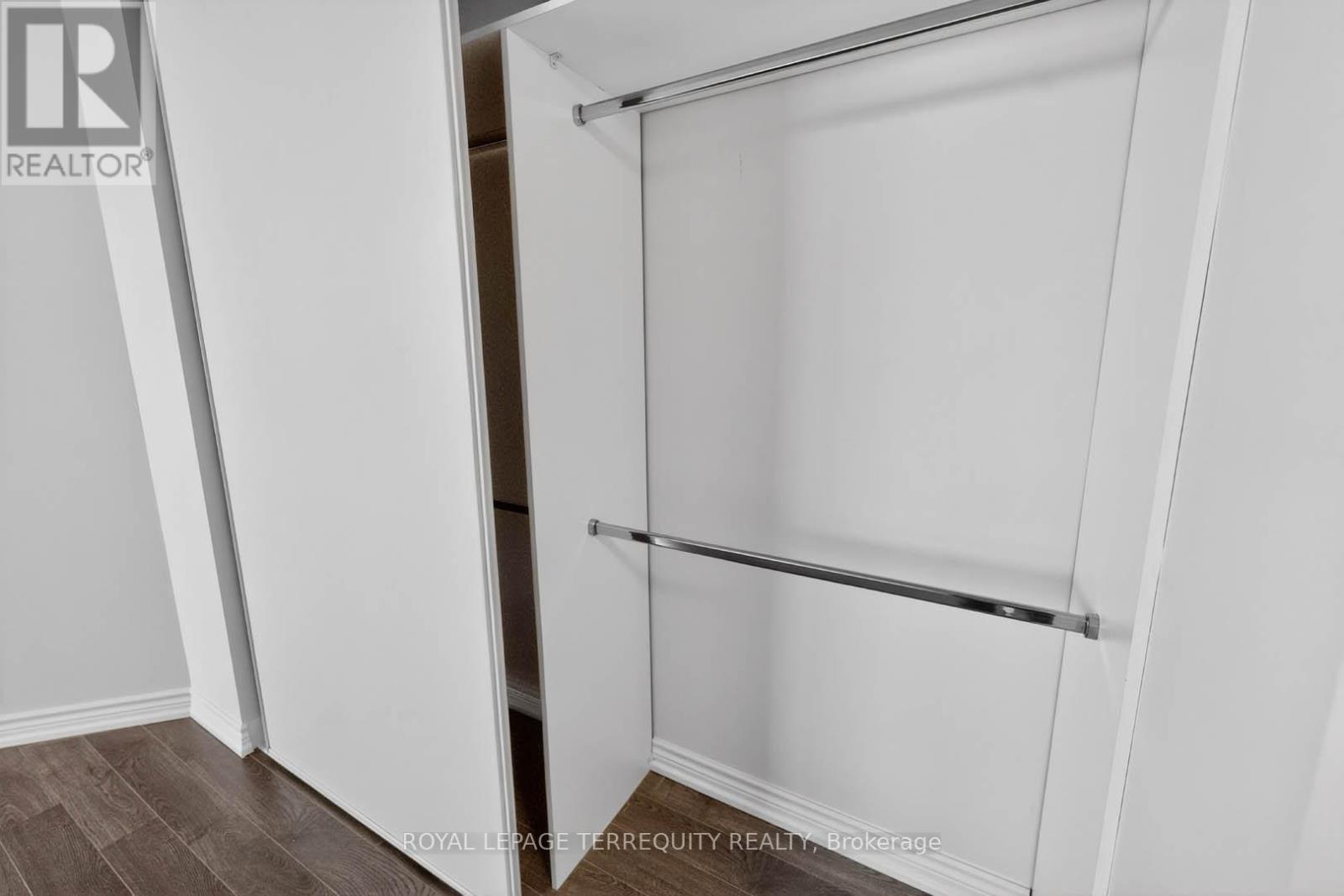 #1805 10 KENNETH AVENUE - 21