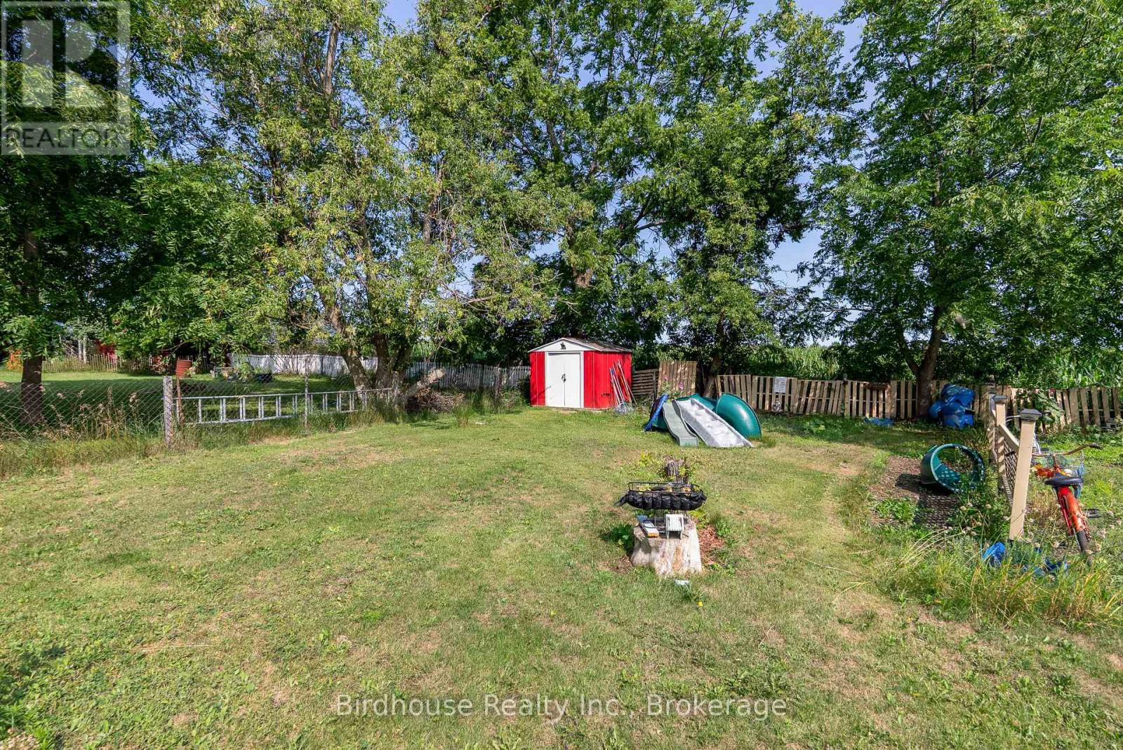 1499 HIGHWAY 7 - Image 34