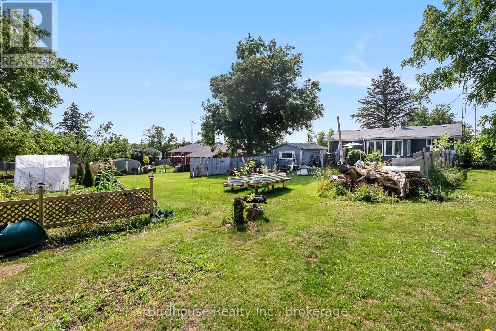 1499 HIGHWAY 7 - Image 37
