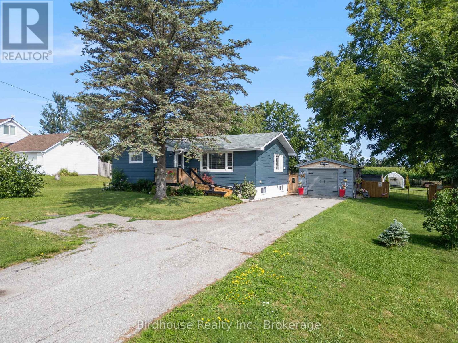 1499 HIGHWAY 7 - 42
