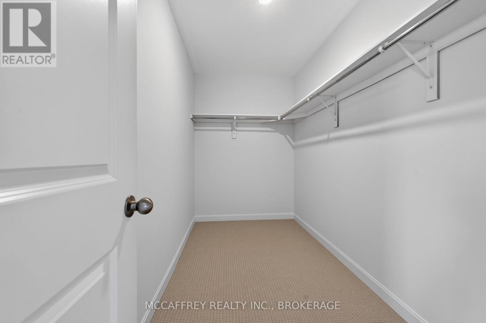 103 GILDERSLEEVE BOULEVARD - 27