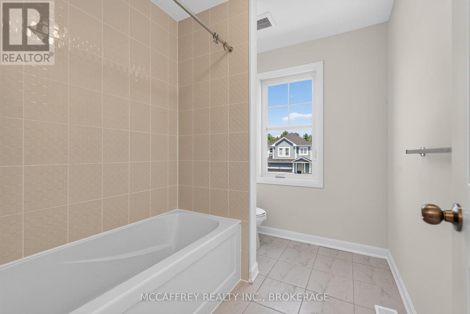 103 GILDERSLEEVE BOULEVARD - 39
