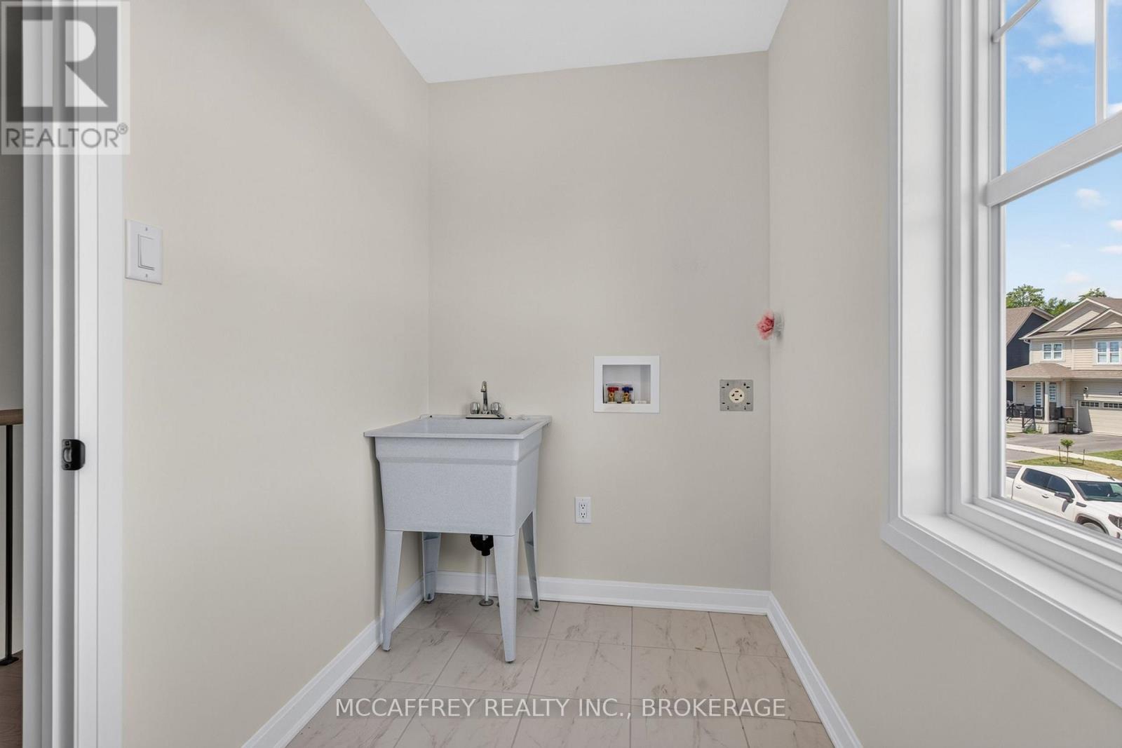 103 GILDERSLEEVE BOULEVARD - 41
