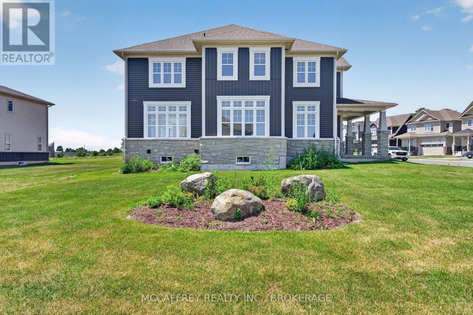 103 GILDERSLEEVE BOULEVARD - 44