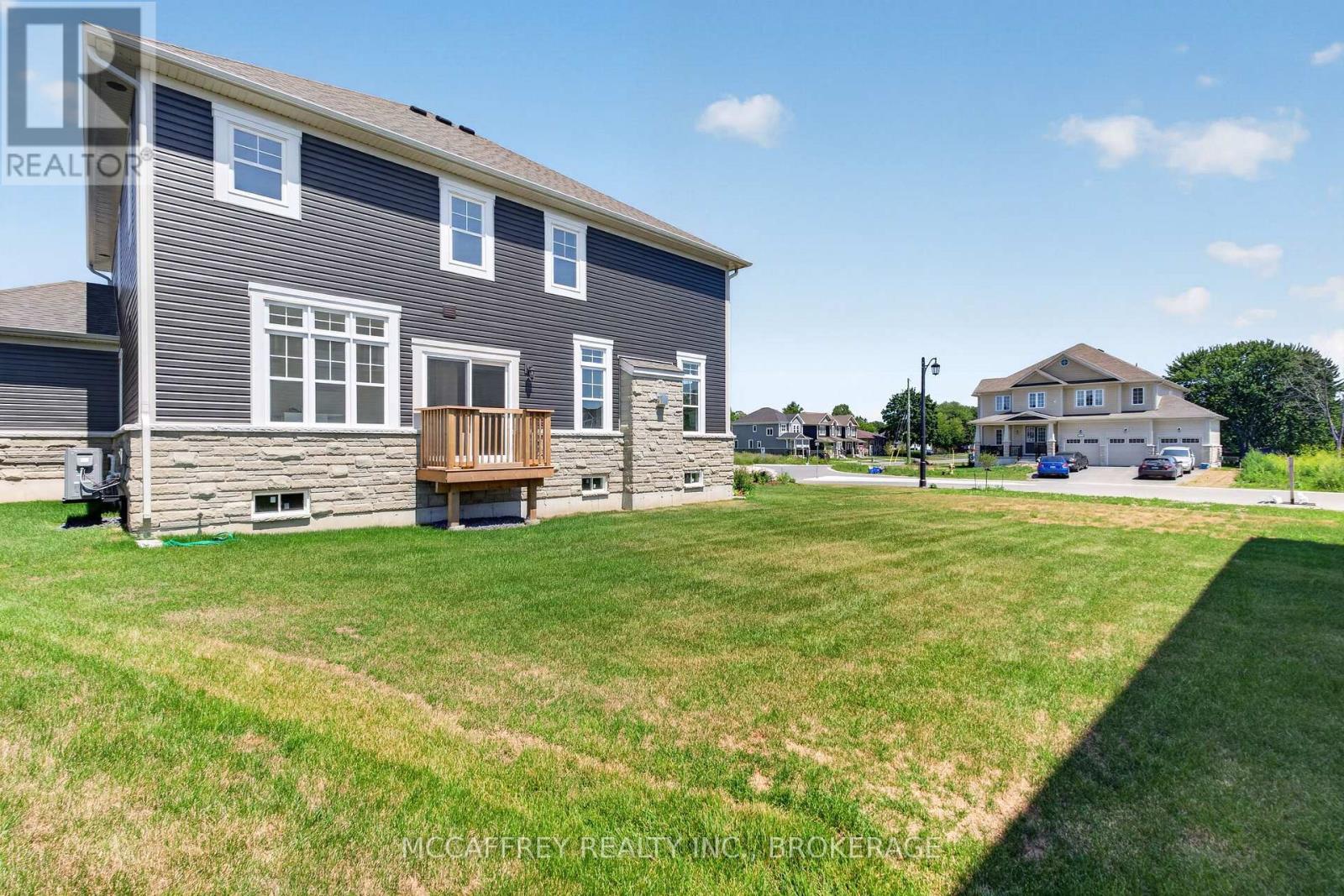 103 GILDERSLEEVE BOULEVARD - 46