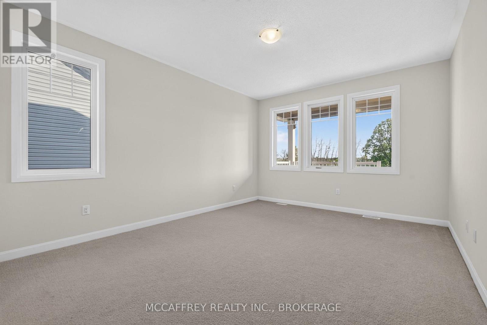 160 COUNTRY CLUB DRIVE - Image 19