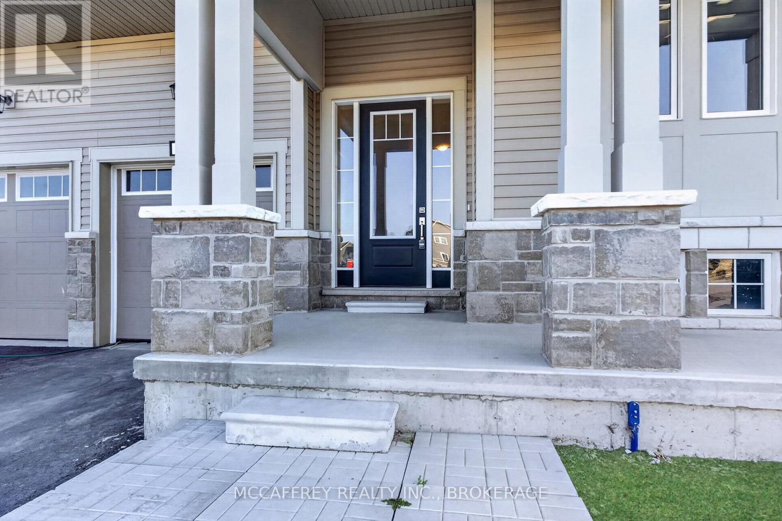 160 COUNTRY CLUB DRIVE - 2