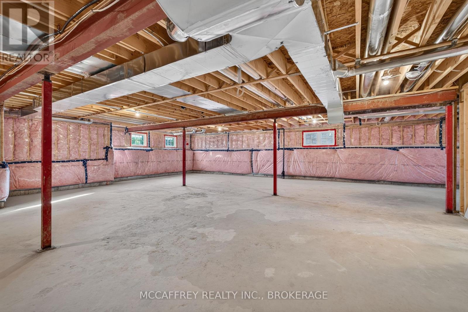 160 COUNTRY CLUB DRIVE - Image 35