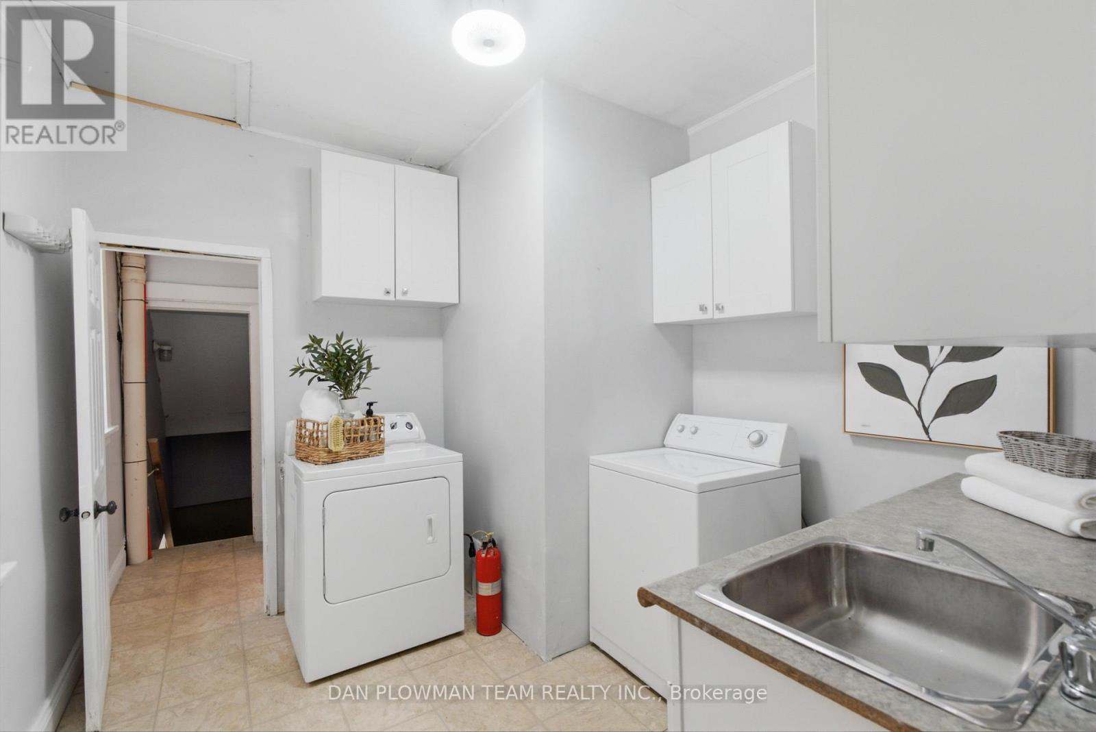 265 HAIG STREET - Image 13