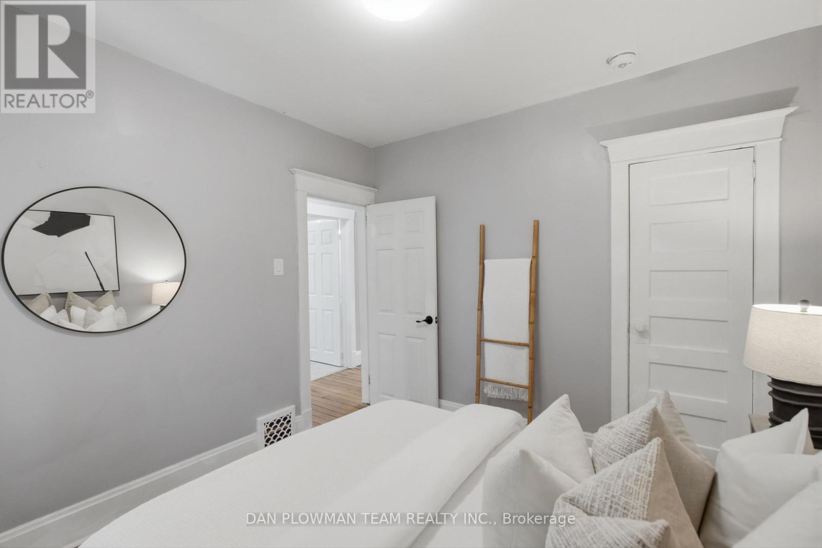265 HAIG STREET - 19