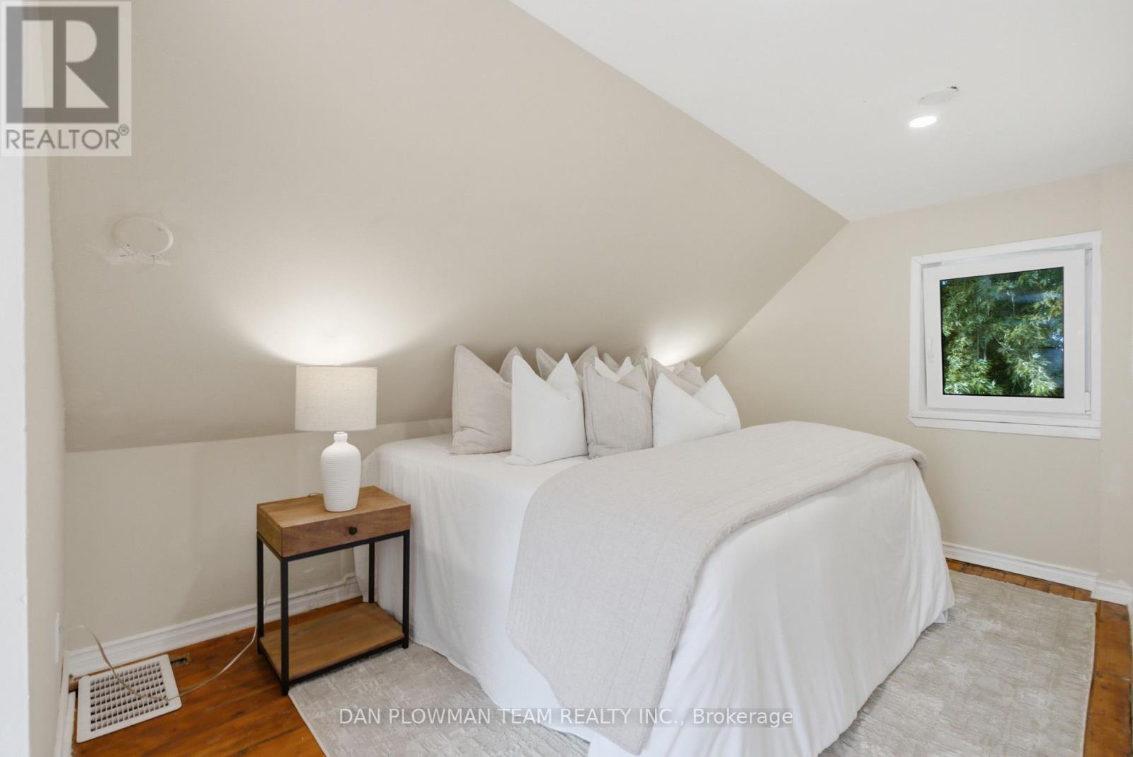 265 HAIG STREET - 26