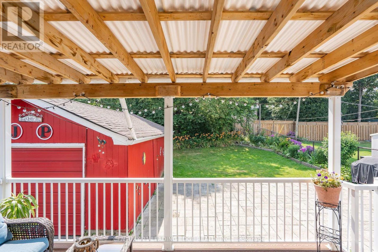 258 NIPIGON STREET - Image 32