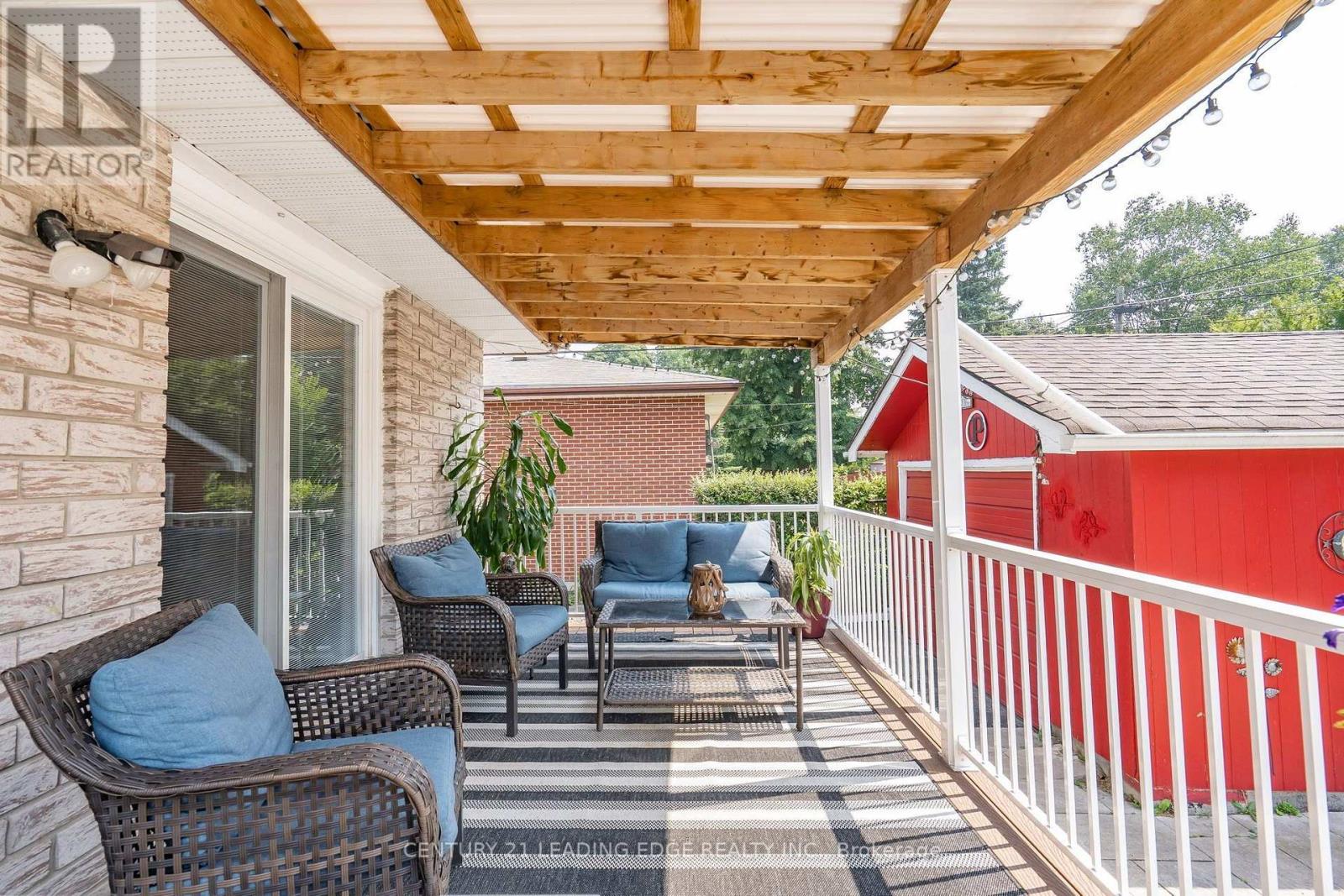 258 NIPIGON STREET - 33