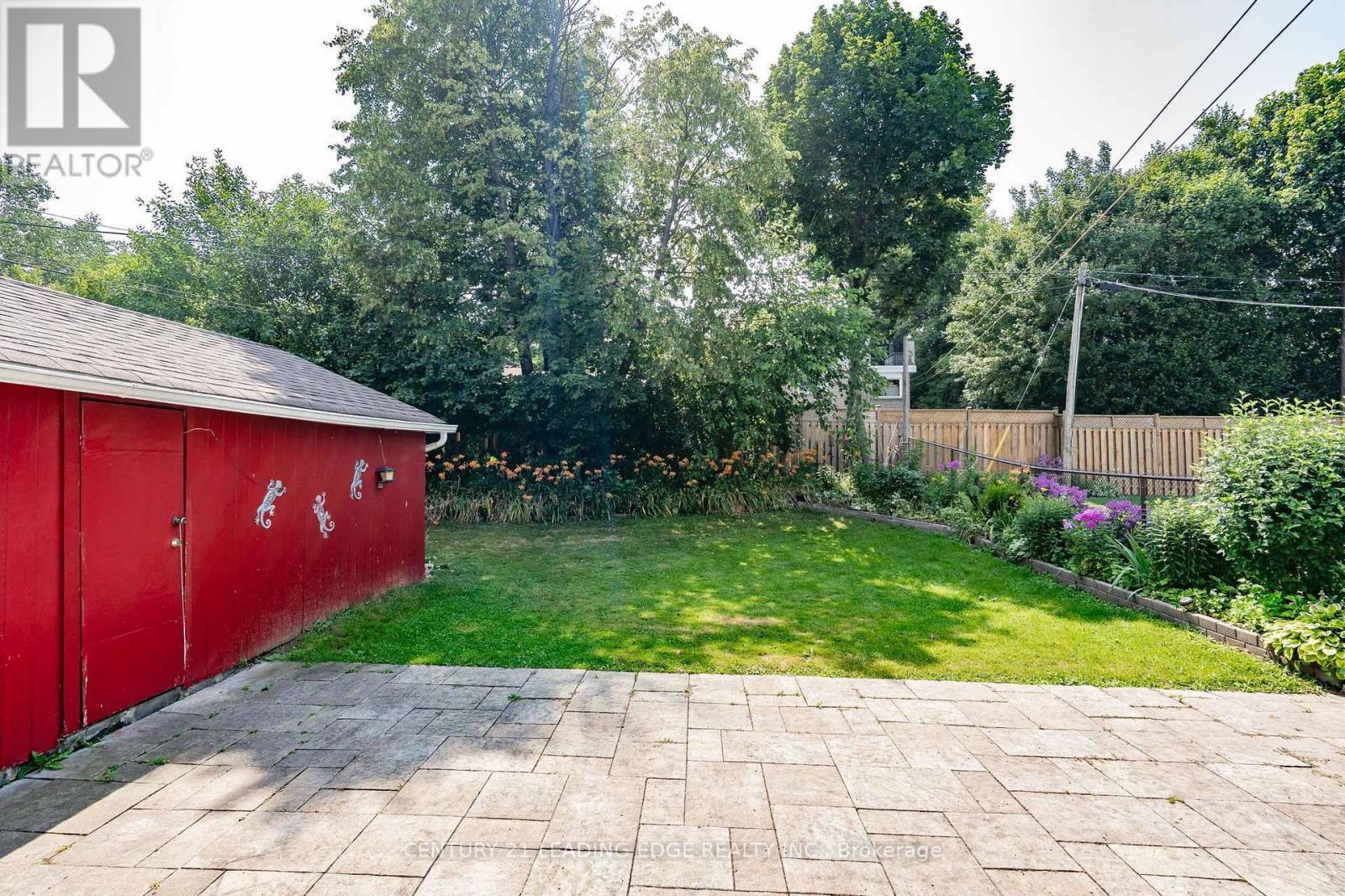 258 NIPIGON STREET - 37