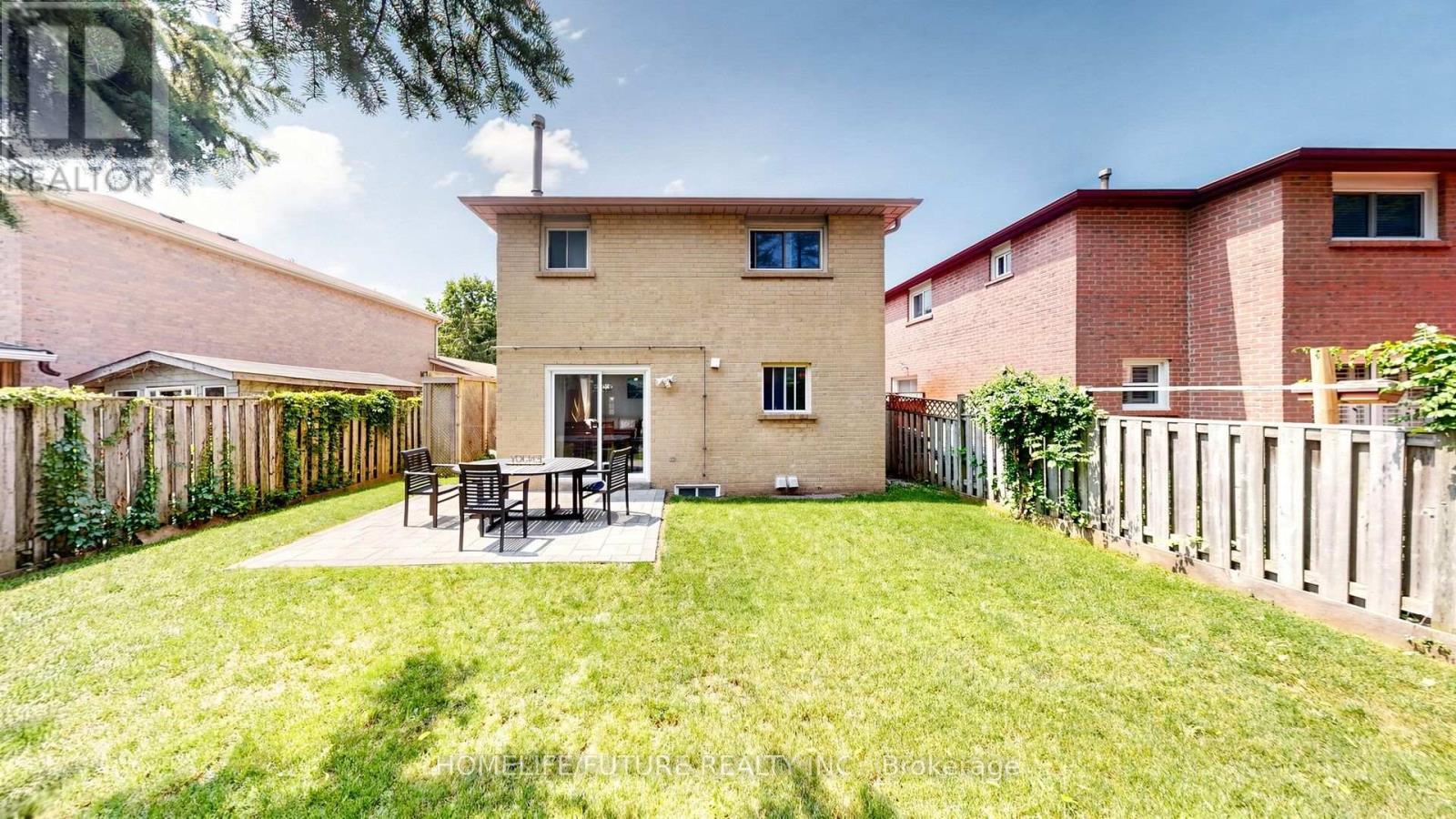 168 LARGE CRESCENT - Image 47