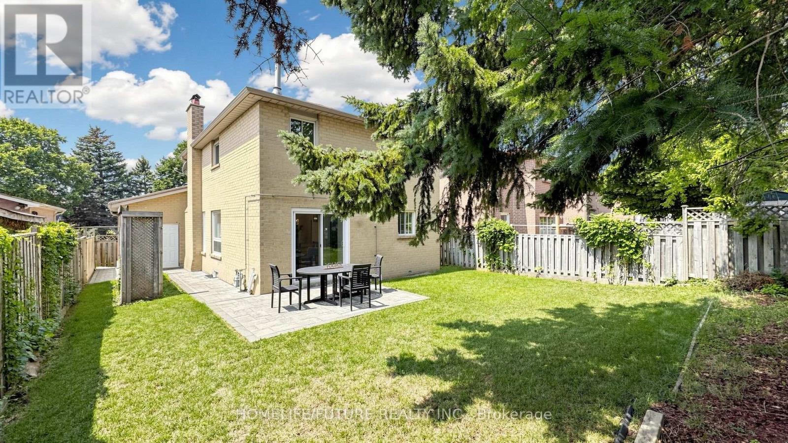 168 LARGE CRESCENT - Image 48
