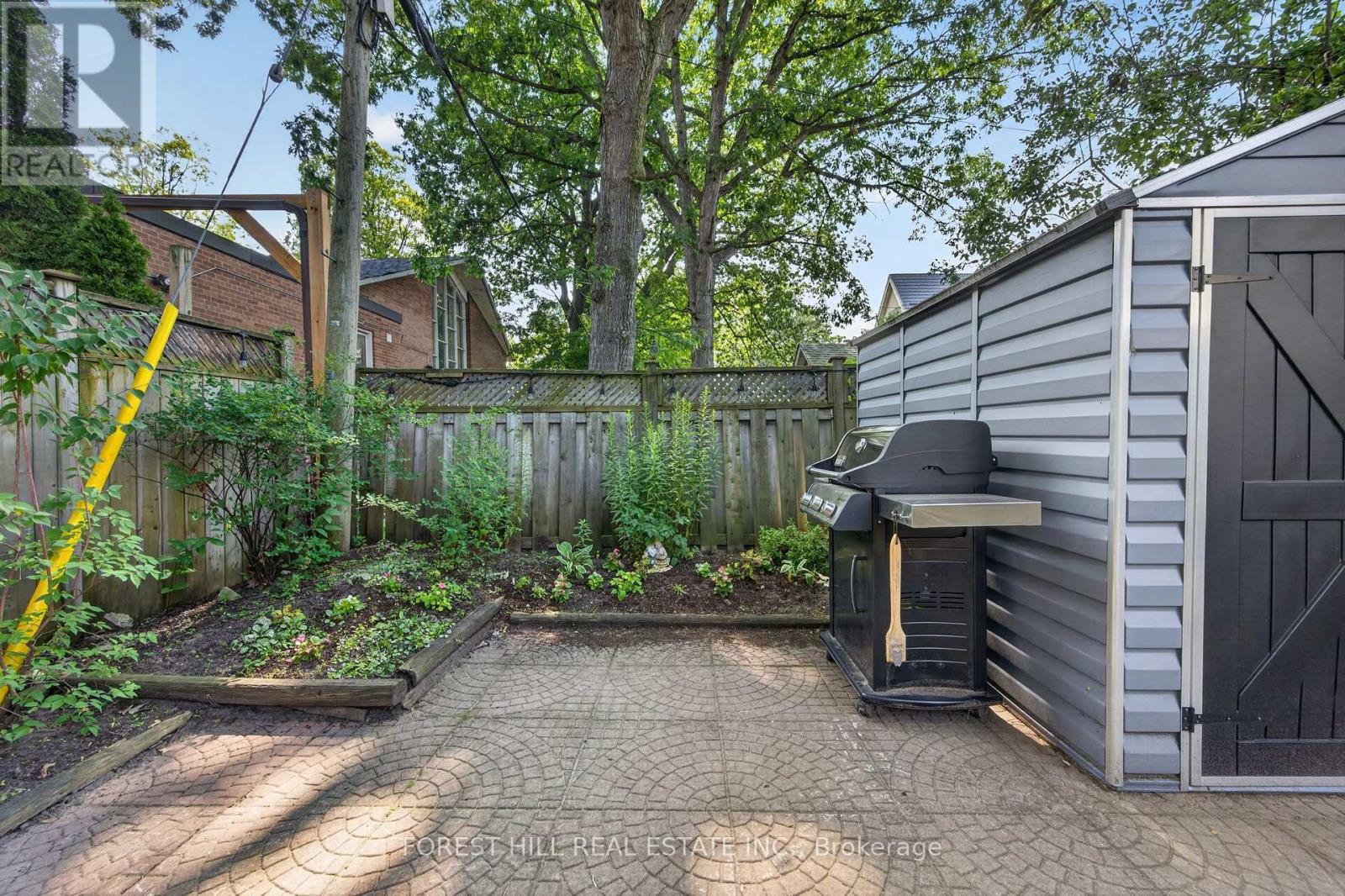 1040 WOODBINE AVENUE - Image 41