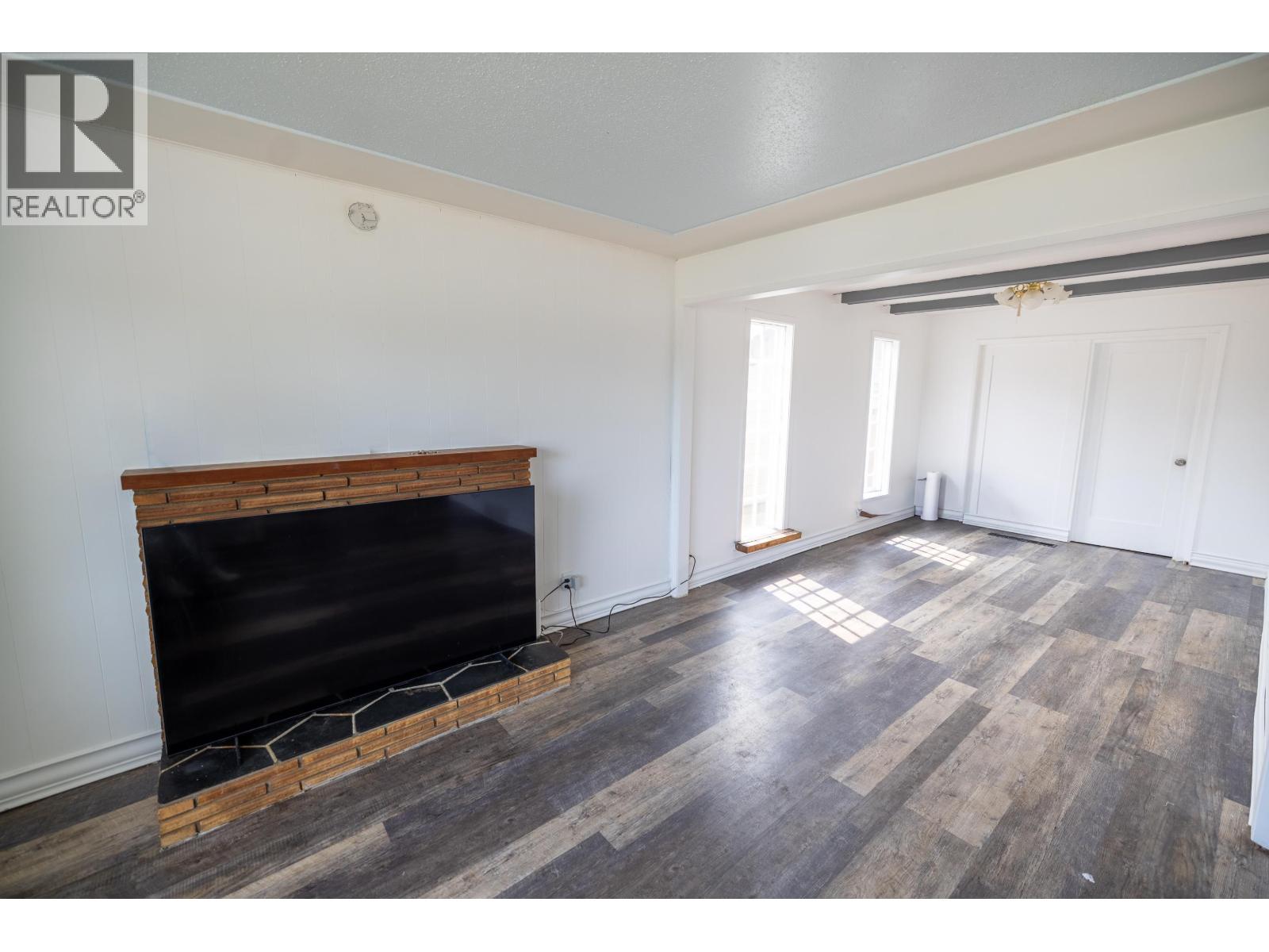 133 S MOFFAT STREET - 12