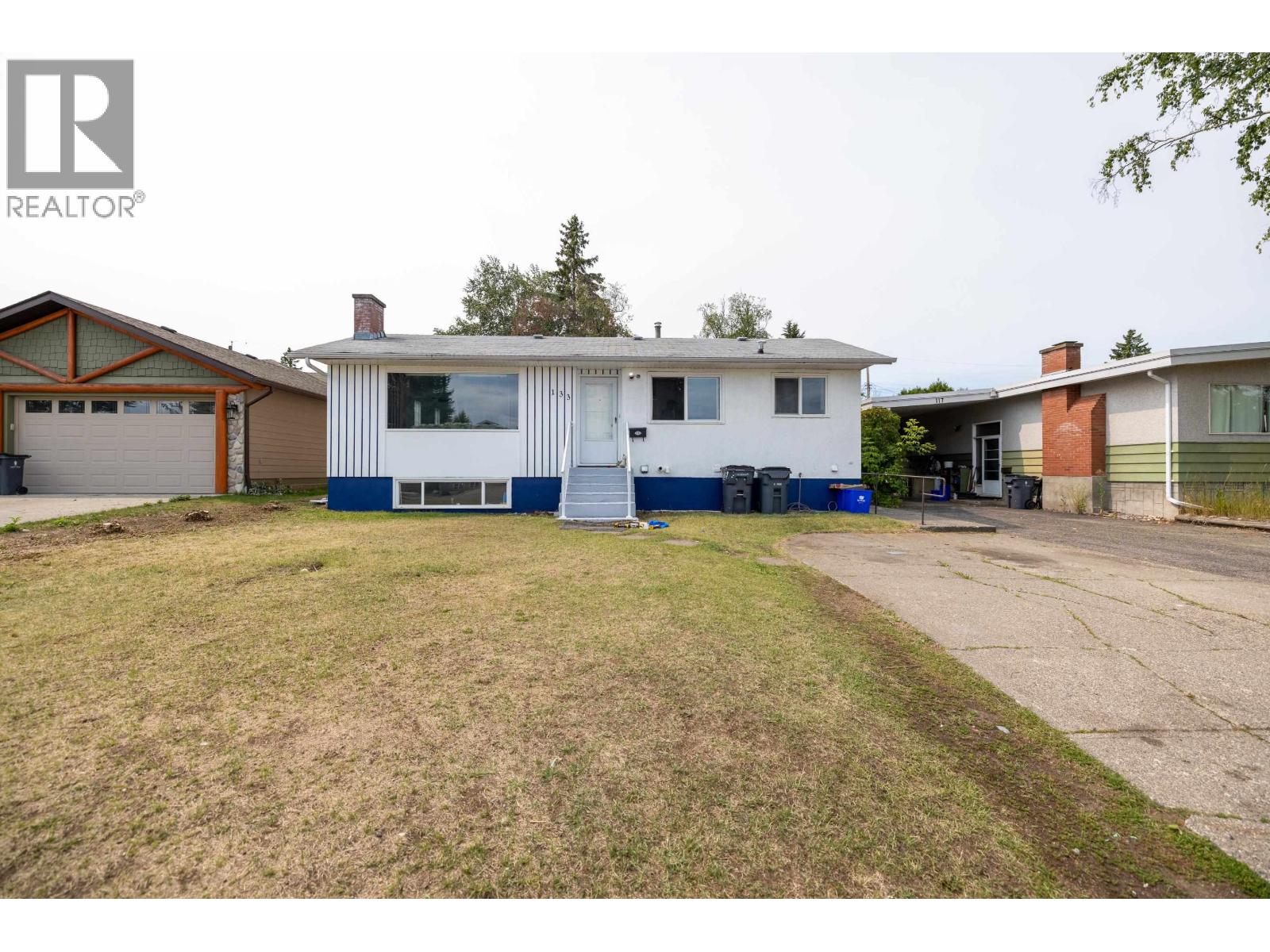 133 S MOFFAT STREET - 1