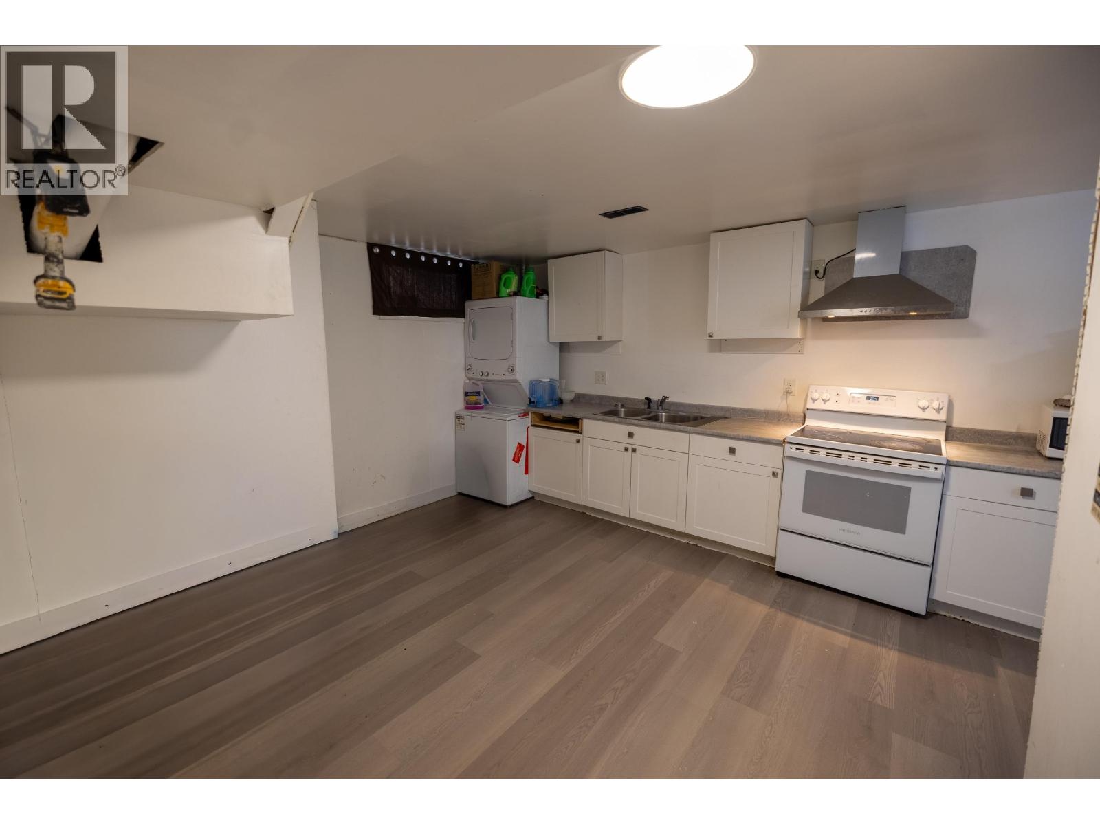 133 S MOFFAT STREET - 10