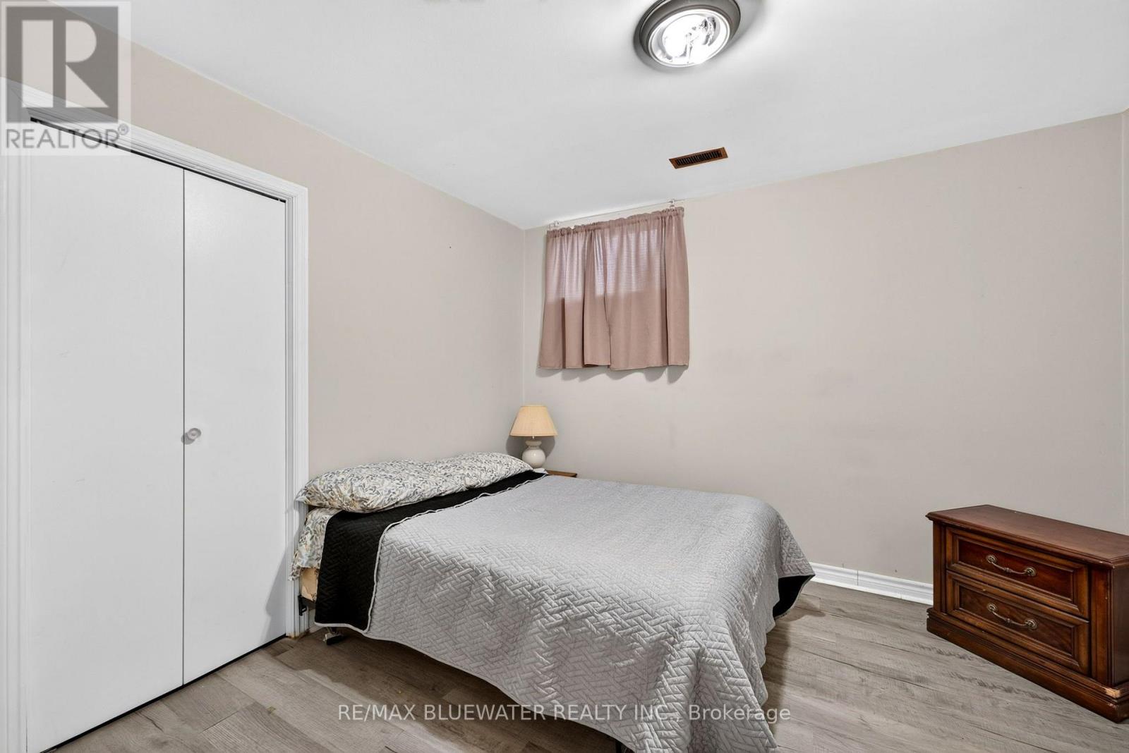 210 HILL STREET - 29