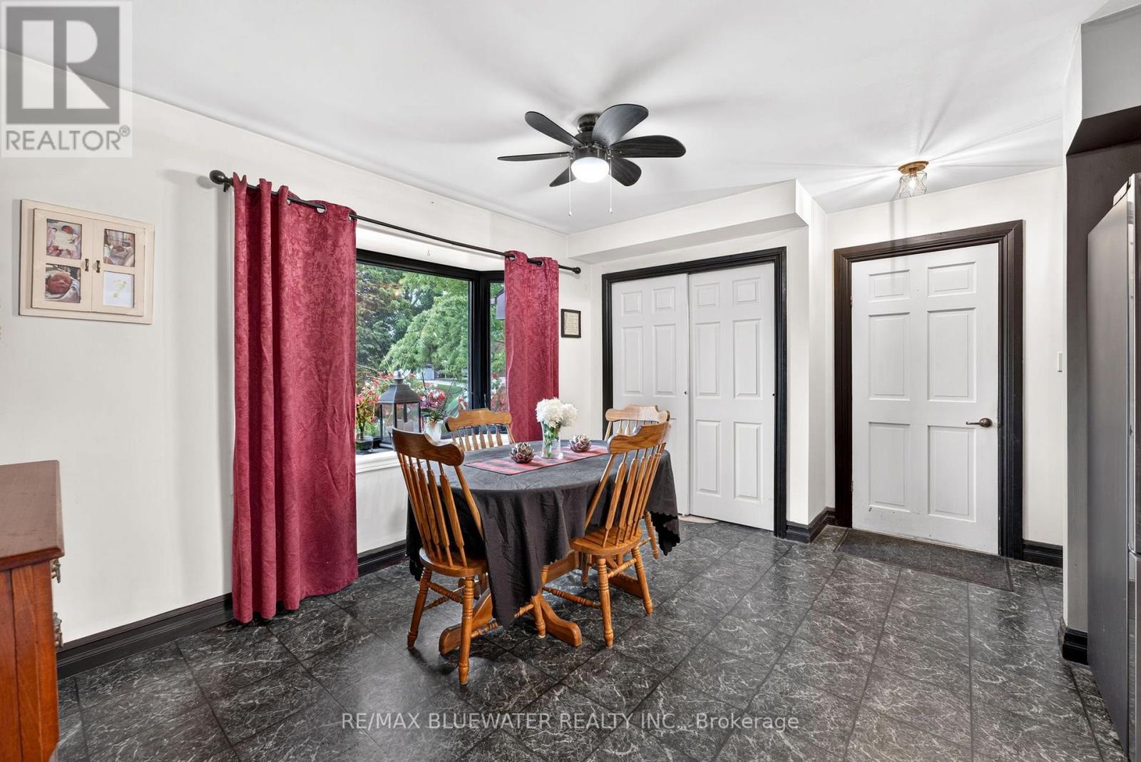 210 HILL STREET - 9