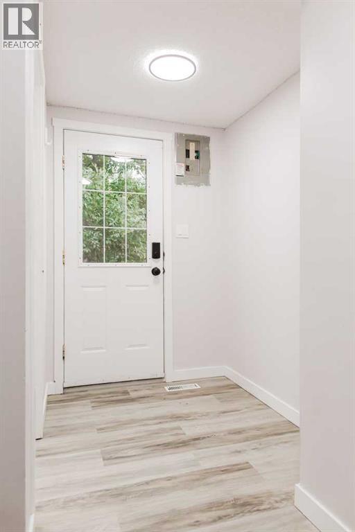 10031 80 Avenue - 14