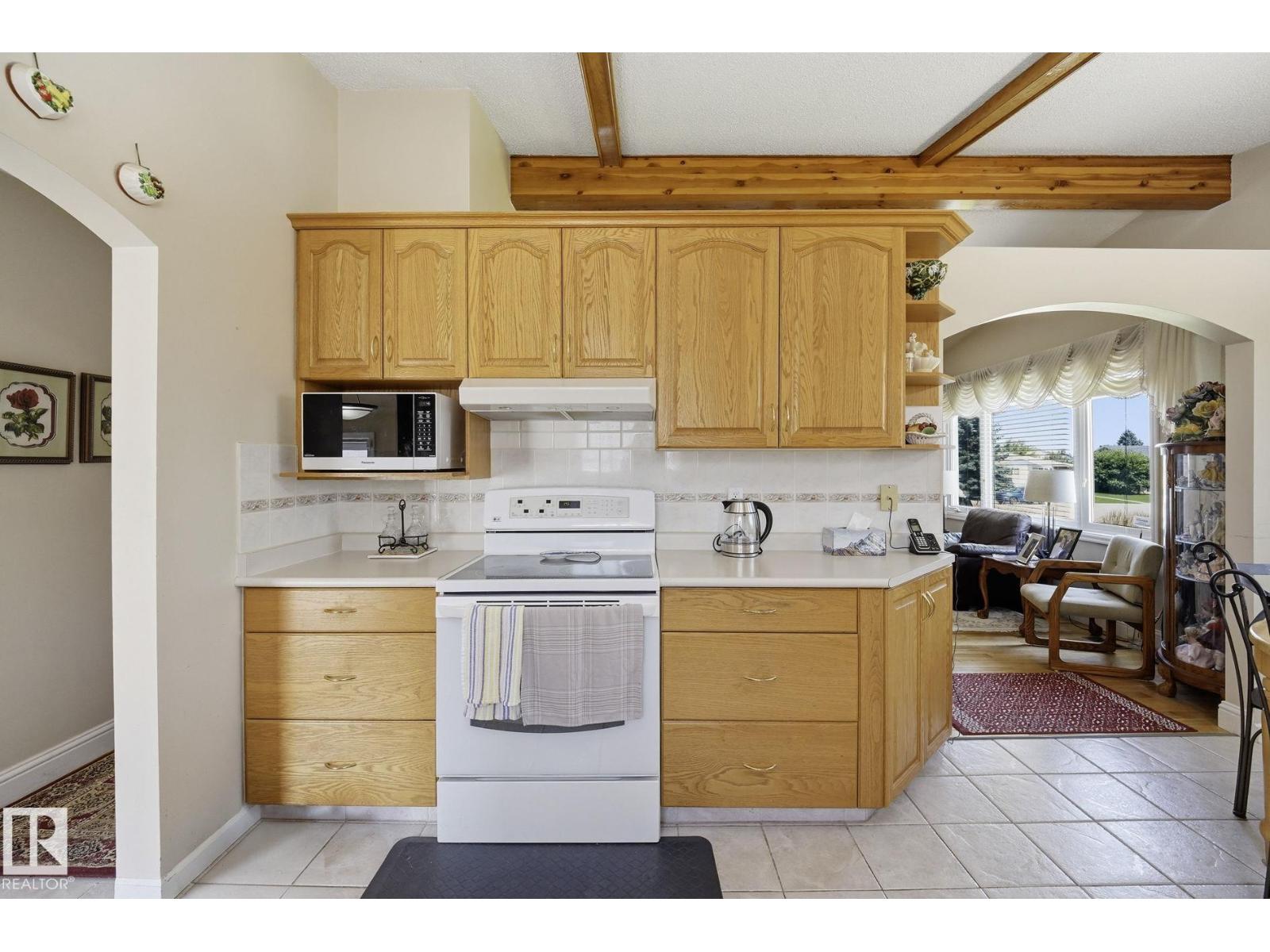 15204 75A ST NW - 14