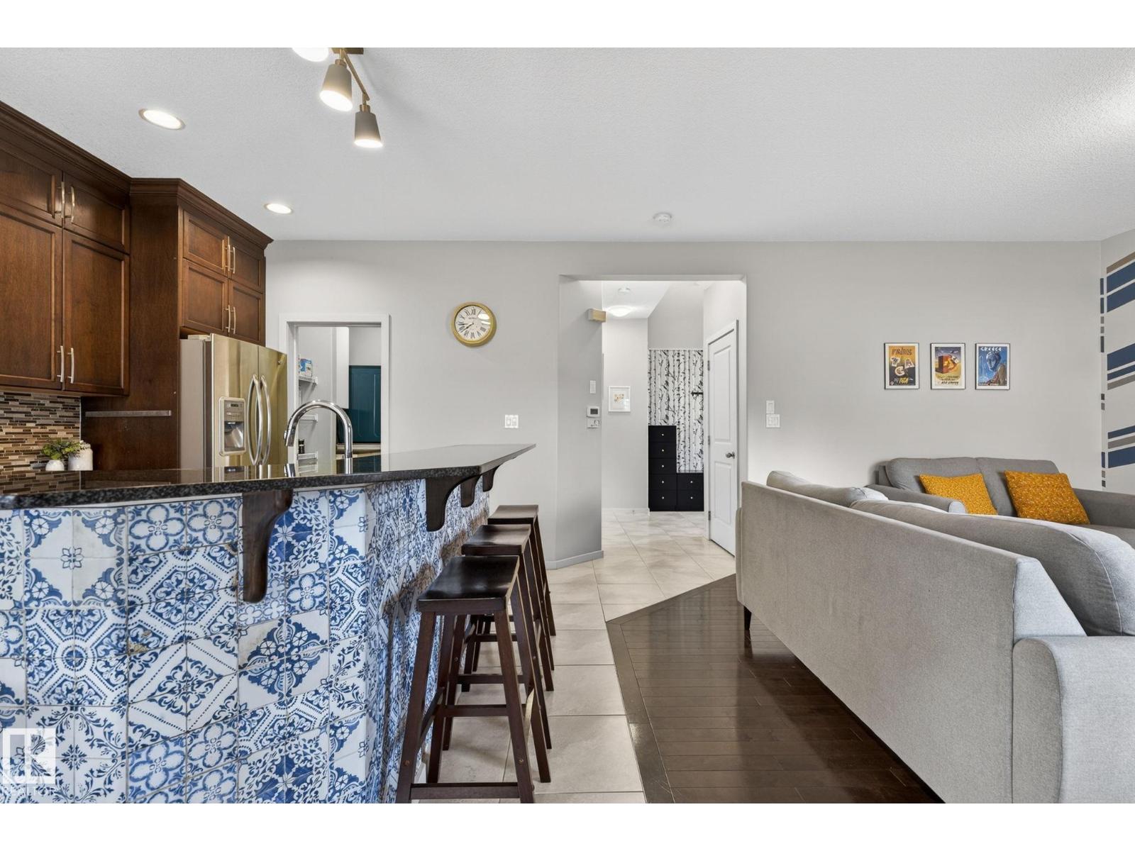 22068 95 AV NW - 26