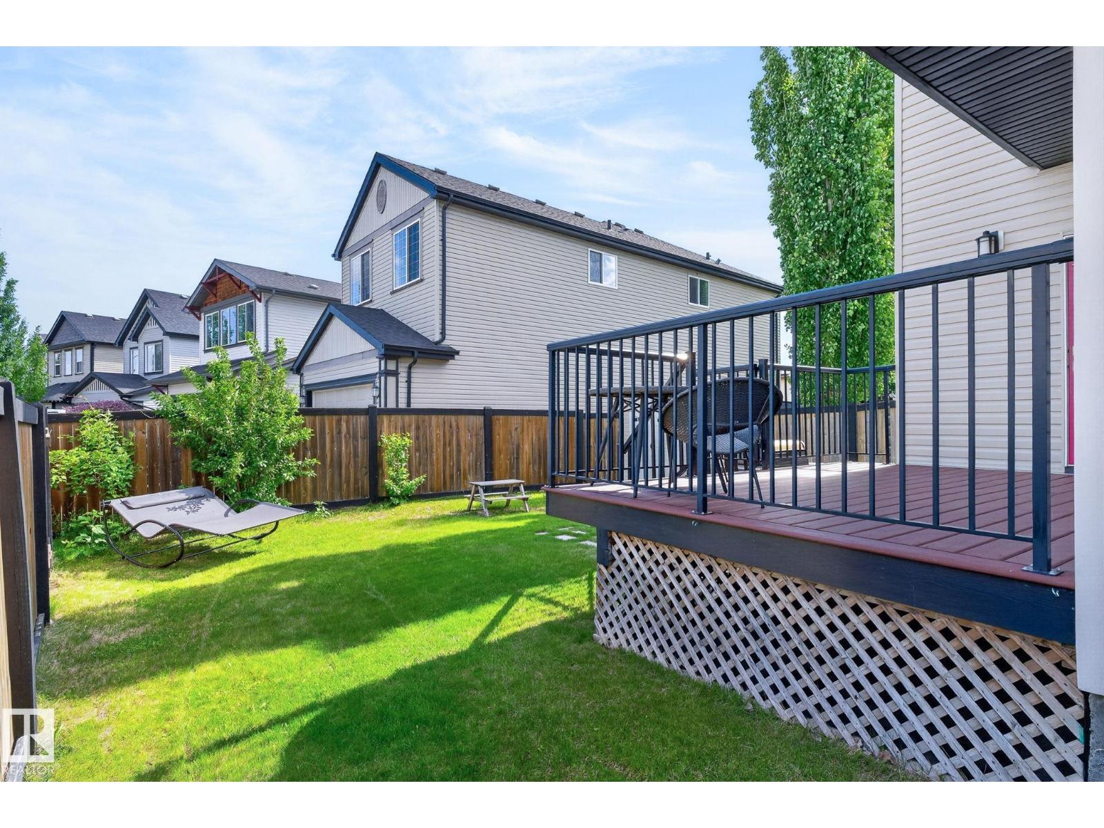 22068 95 AV NW - 54