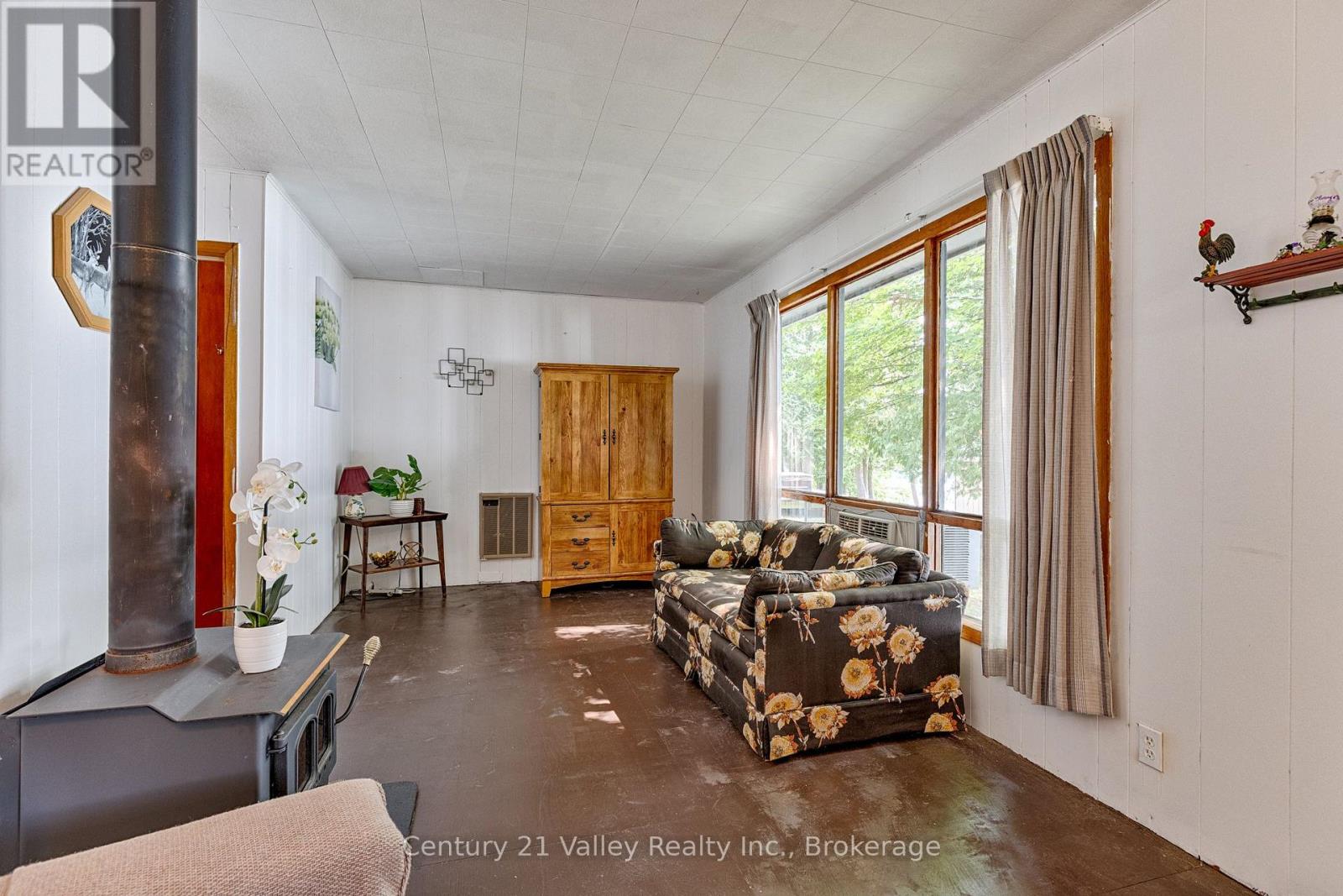 27A MAPLE GROVE LANE - Image 17
