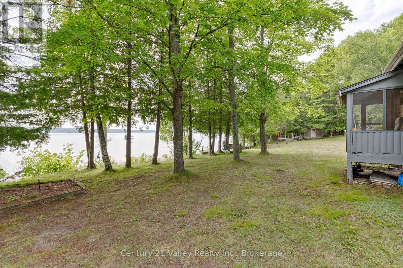27A MAPLE GROVE LANE - 31