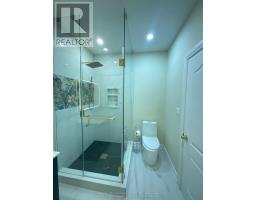 129 Lakeland Crescent, Richmond Hill, ON L4E3A1 Photo 20