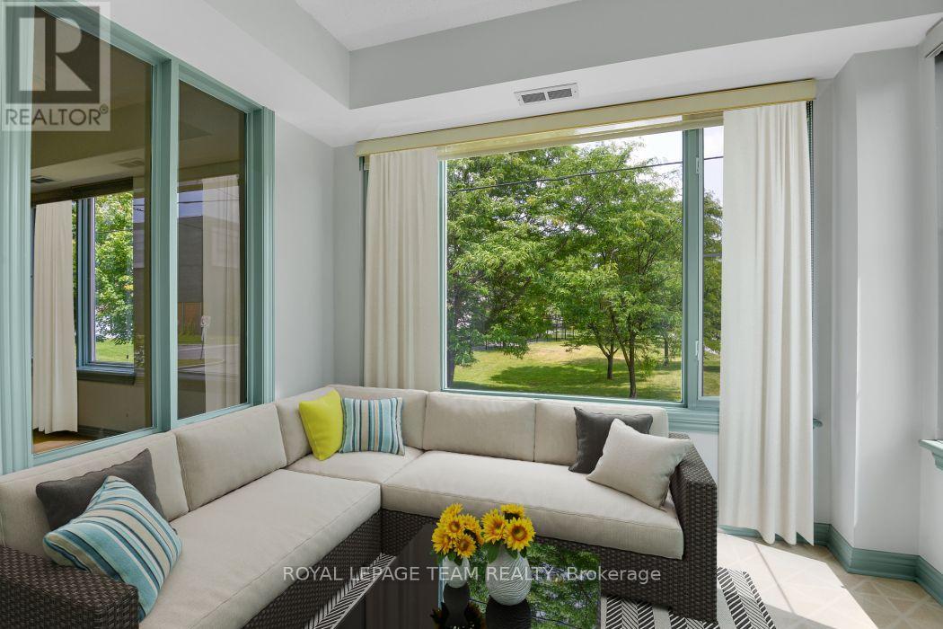 2 Bed, 2 Bath House for Sale in Ottawa – 205 – 1 MERIDIAN PLACE, Ottawa – MLS# X13621040 - Image 17