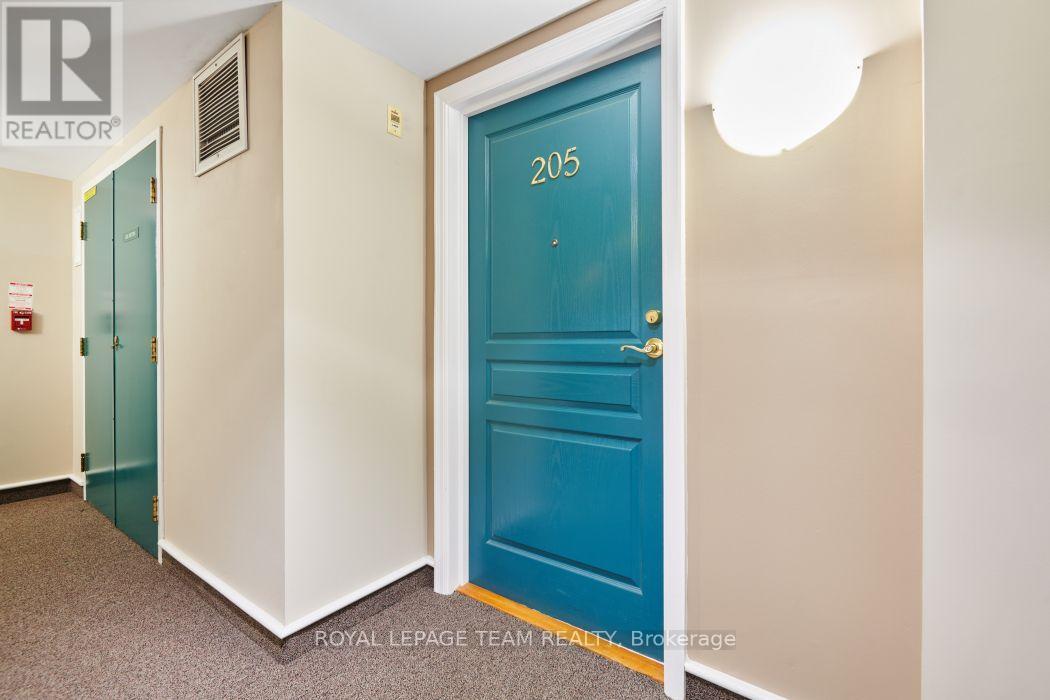 2 Bed, 2 Bath House for Sale in Ottawa – 205 – 1 MERIDIAN PLACE, Ottawa – MLS# X13621040 - Image 6