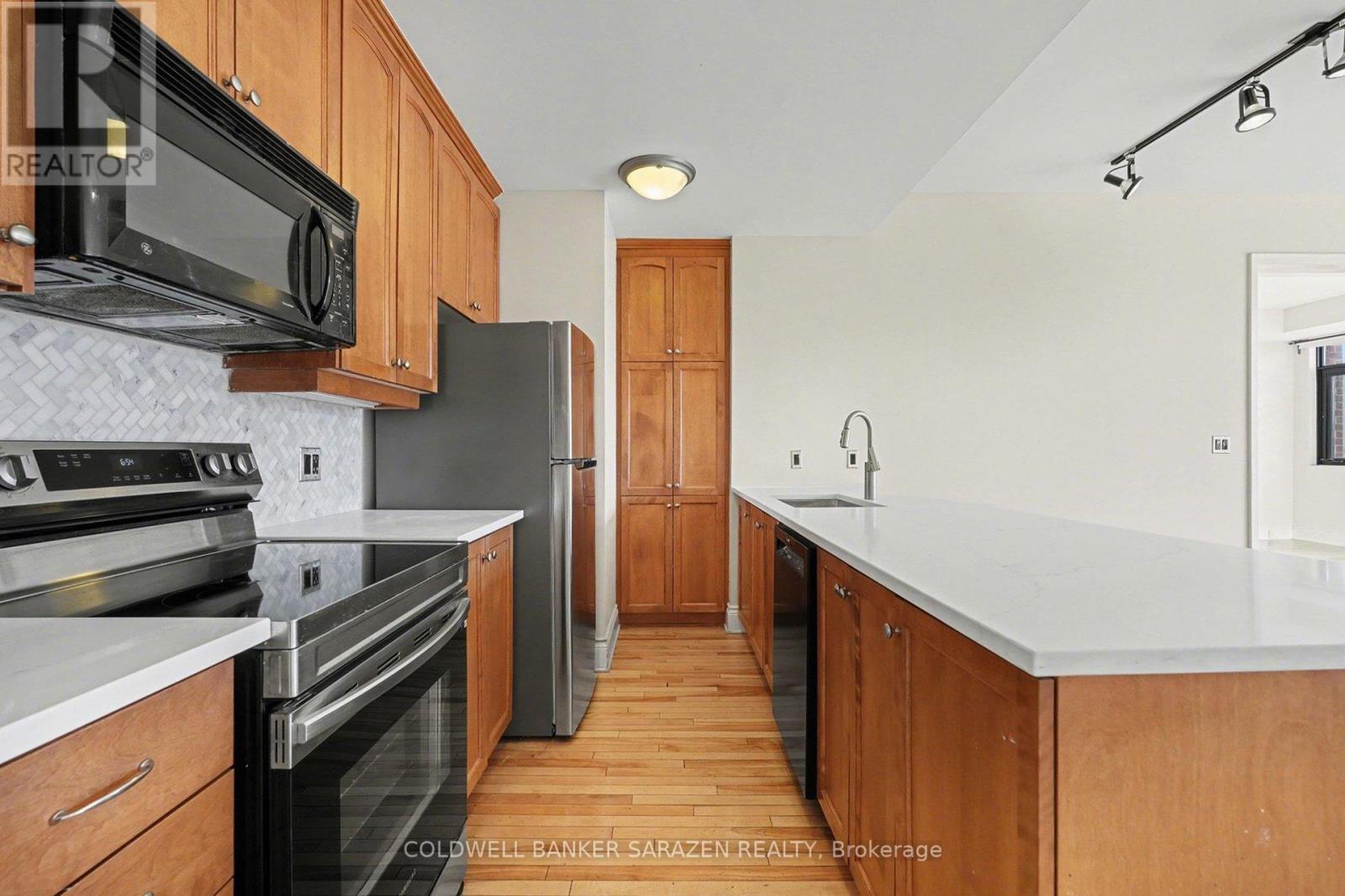 2 Bed, 2 Bath Apartment for Rent in Ottawa – 801 – 375 LISGAR STREET, Ottawa – MLS# X13621046 - Image 11