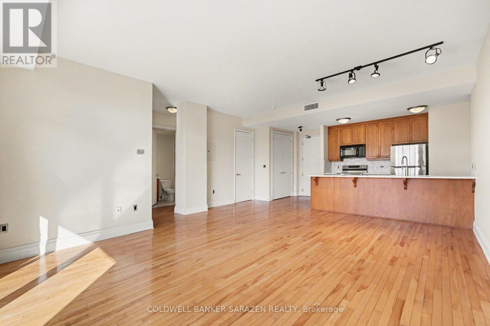 2 Bed, 2 Bath Apartment for Rent in Ottawa – 801 – 375 LISGAR STREET, Ottawa – MLS# X13621046 - Image 13