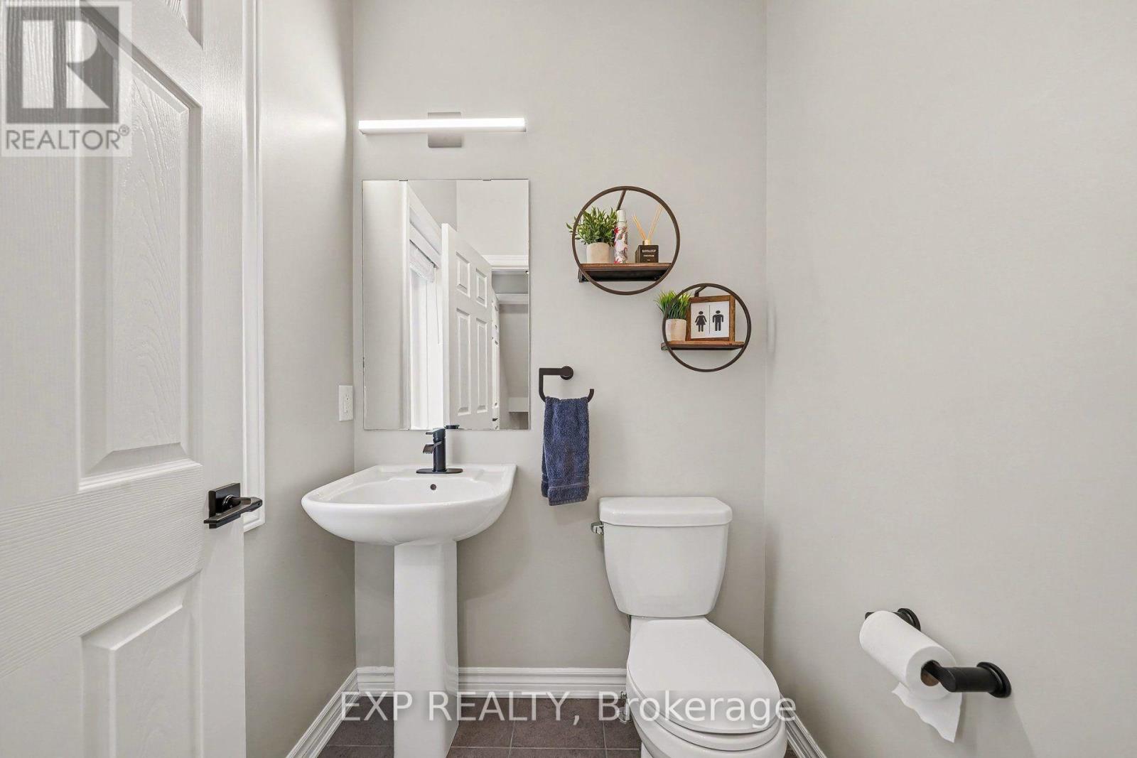 102 BURBOT STREET - Image 15
