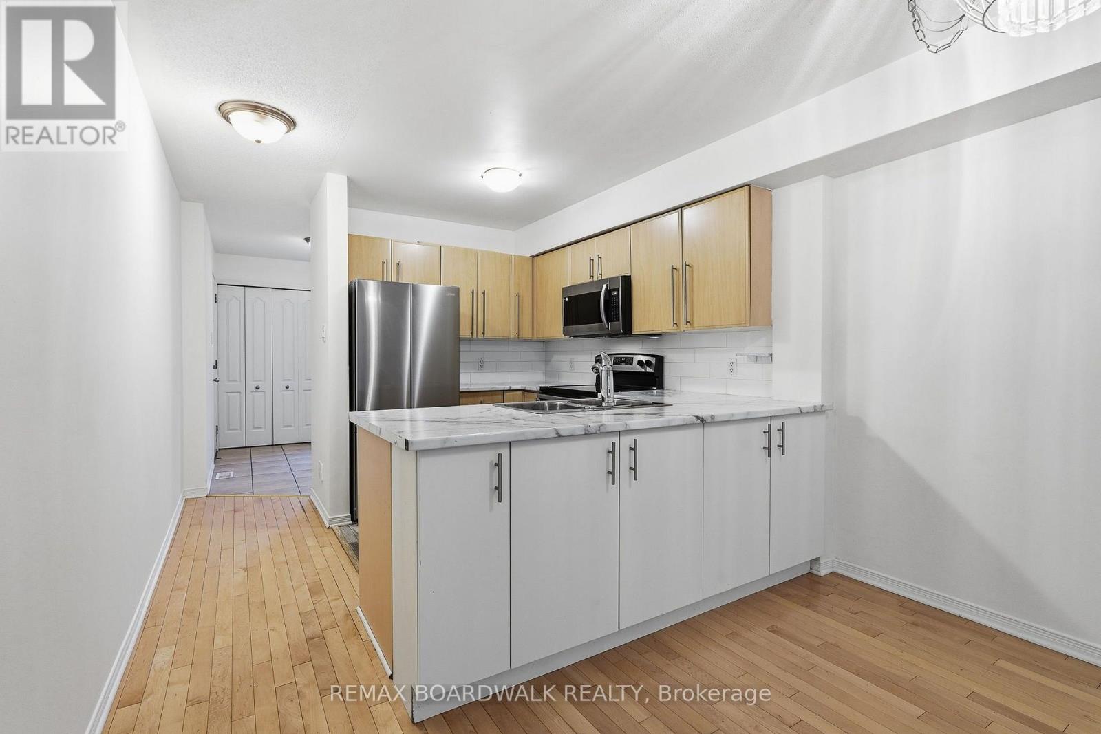 2 Bed, 2 Bath House for Rent in Ottawa – 84 – 59 STRATHAVEN PRIVATE, Ottawa – MLS# X13621244 - Image 11