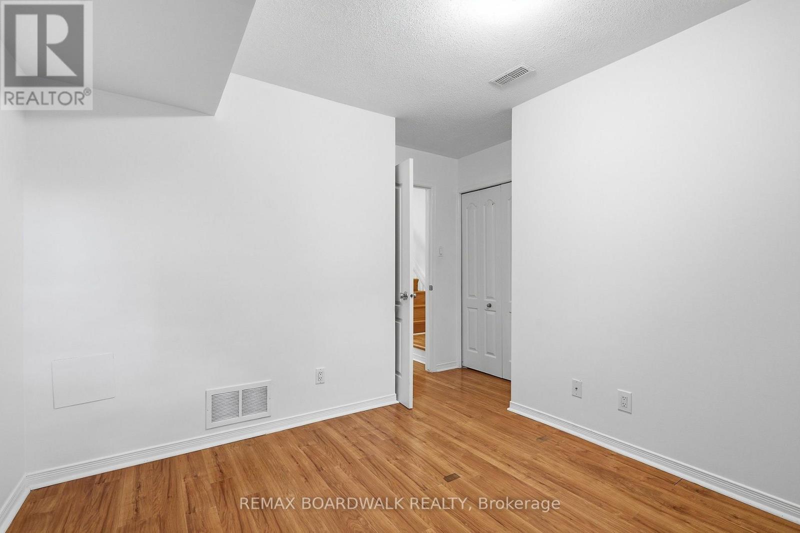 2 Bed, 2 Bath House for Rent in Ottawa – 84 – 59 STRATHAVEN PRIVATE, Ottawa – MLS# X13621244 - Image 22