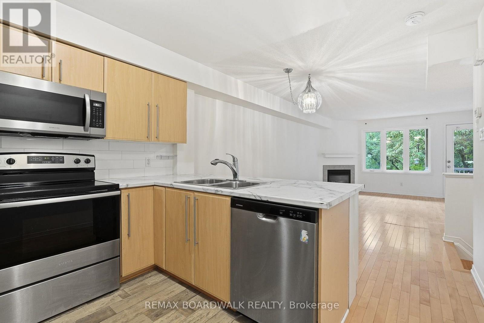 2 Bed, 2 Bath House for Rent in Ottawa – 84 – 59 STRATHAVEN PRIVATE, Ottawa – MLS# X13621244 - Image 8