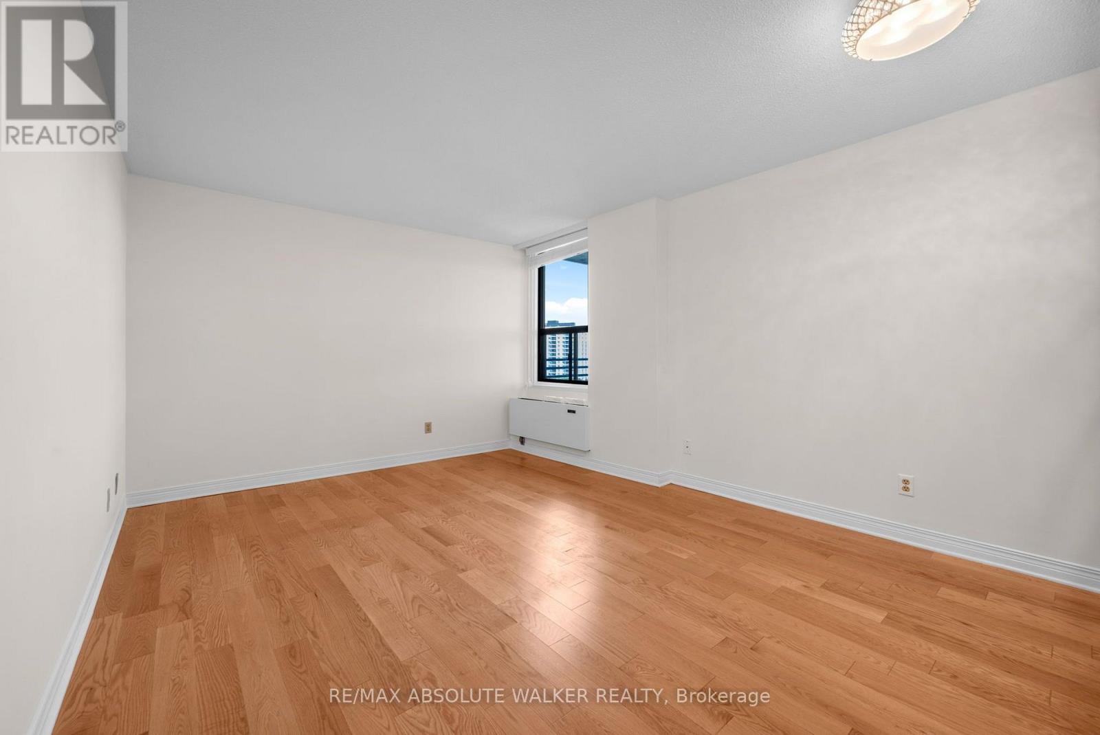 #1003 71 SOMERSET STREET W - Image 21