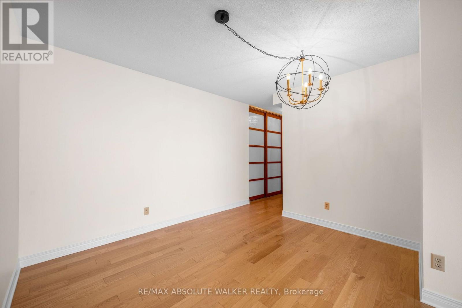 #1003 71 SOMERSET STREET W - Image 7